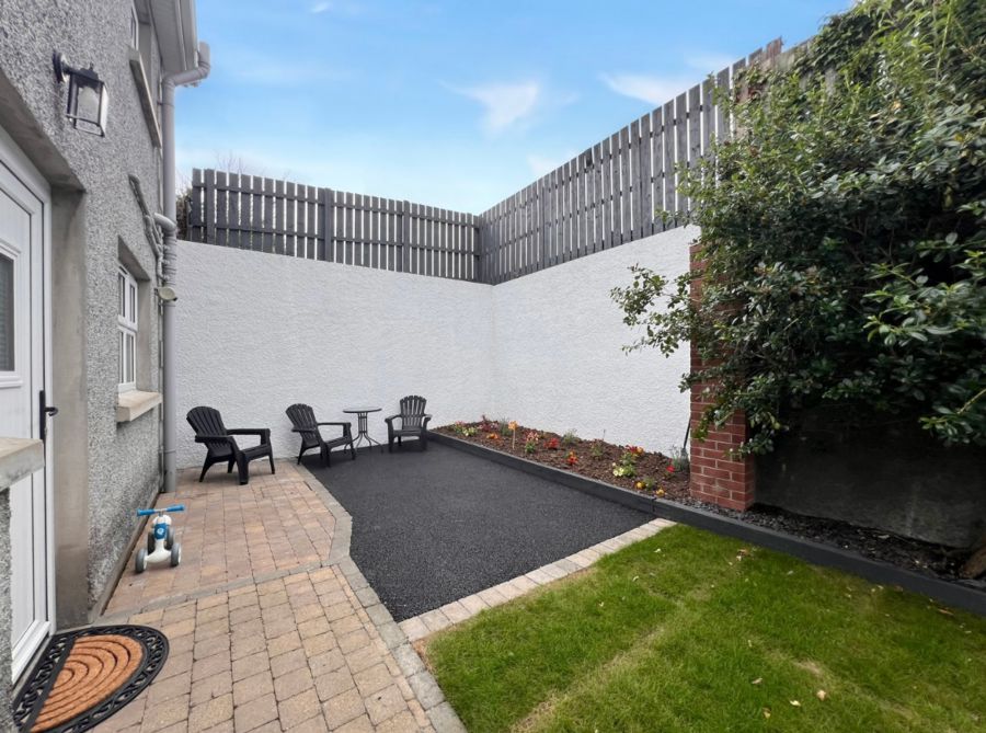 9 Loughview Park
