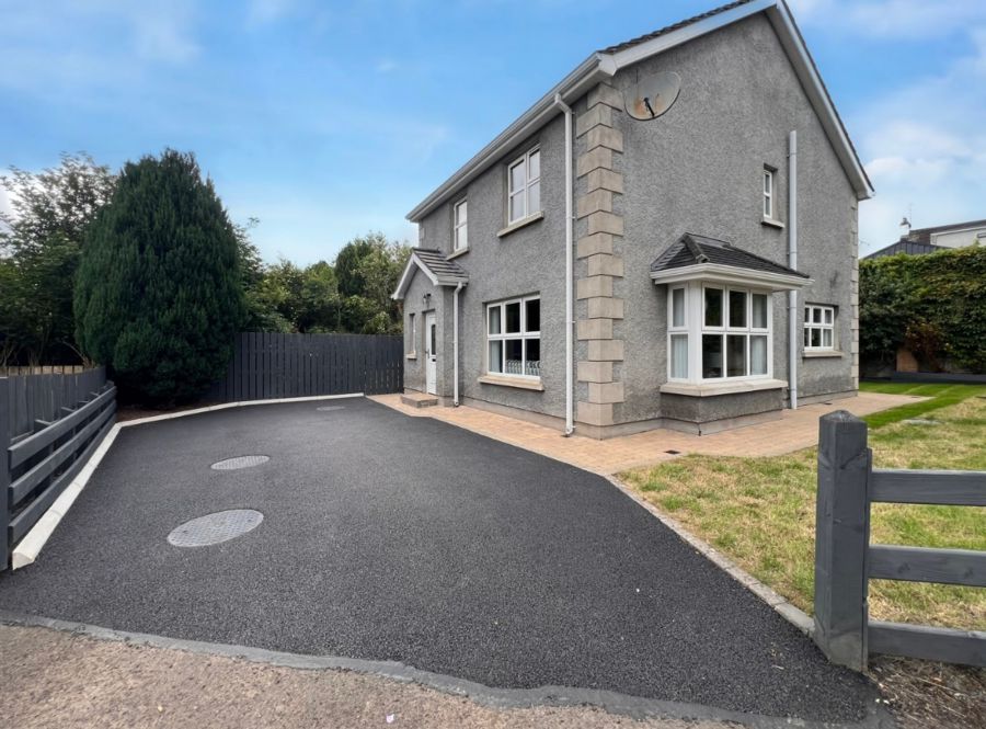 9 Loughview Park