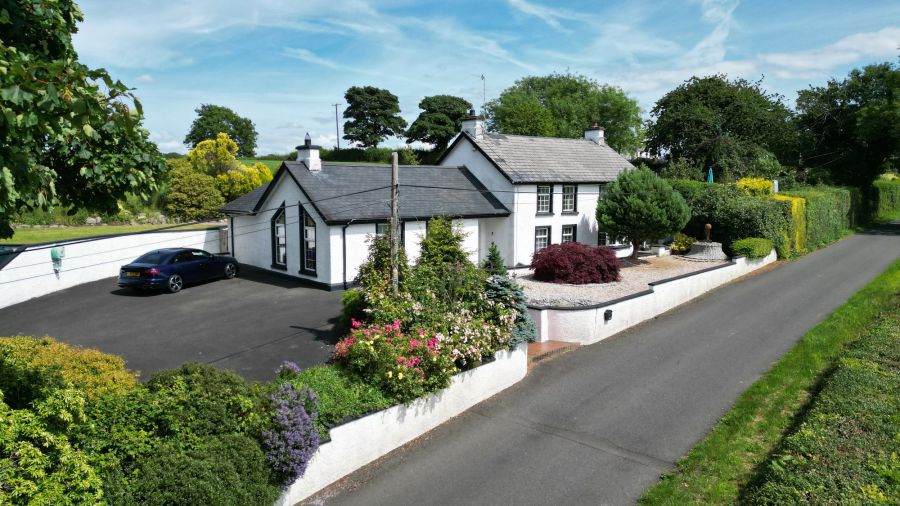 41 Culnafay Road,toomebridge, BT41 3QG