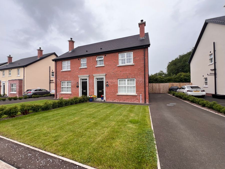 37 Long Meadow,portglenone, ballymena, BT44 8HU