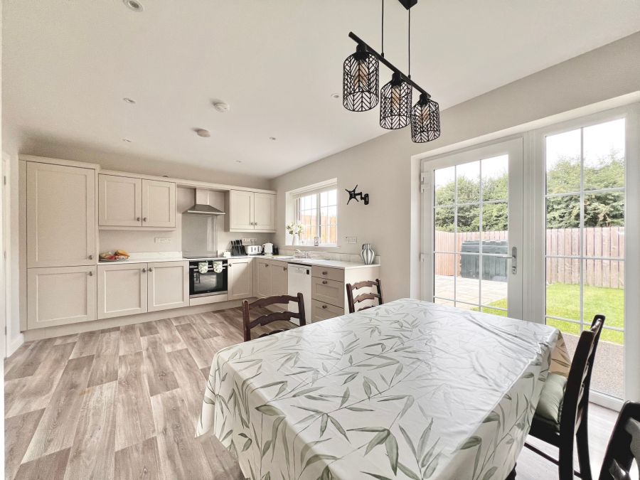 37 Long Meadow