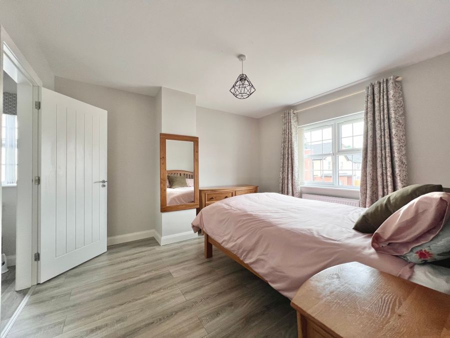 37 Long Meadow