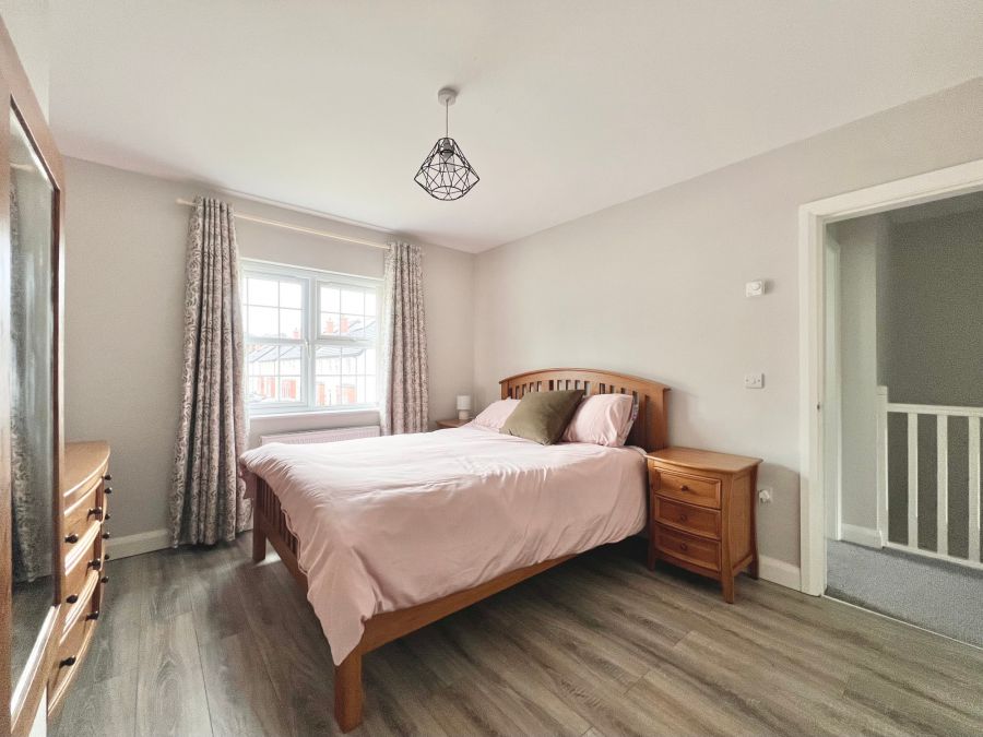 37 Long Meadow