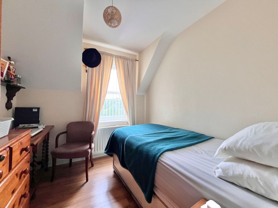 70 Bann Road