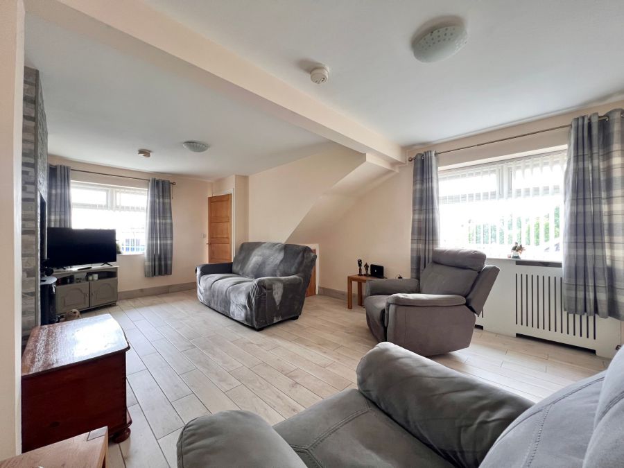 70 Bann Road