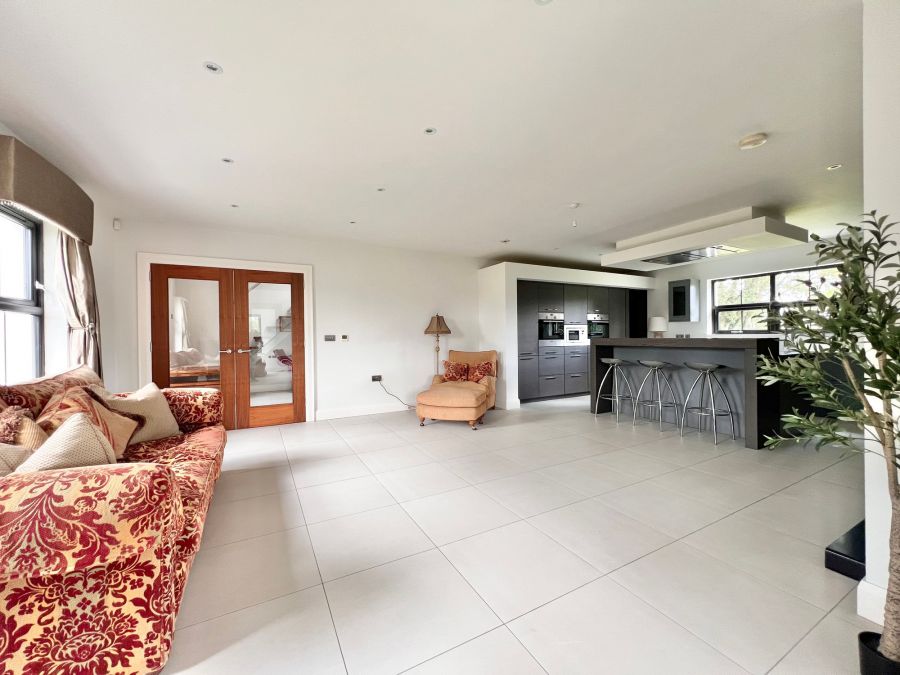66a Shore Road