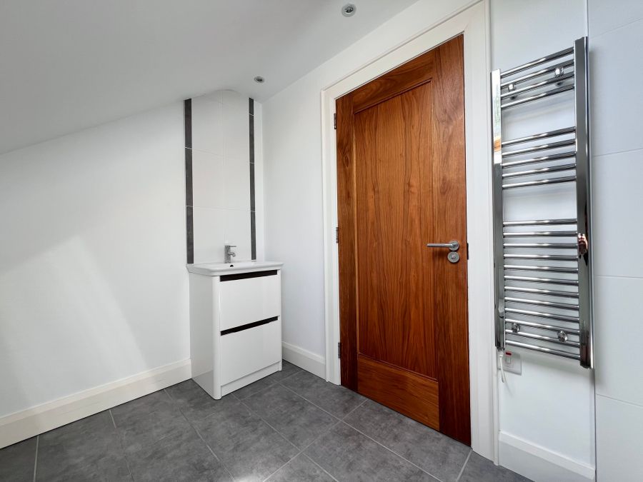 66a Shore Road