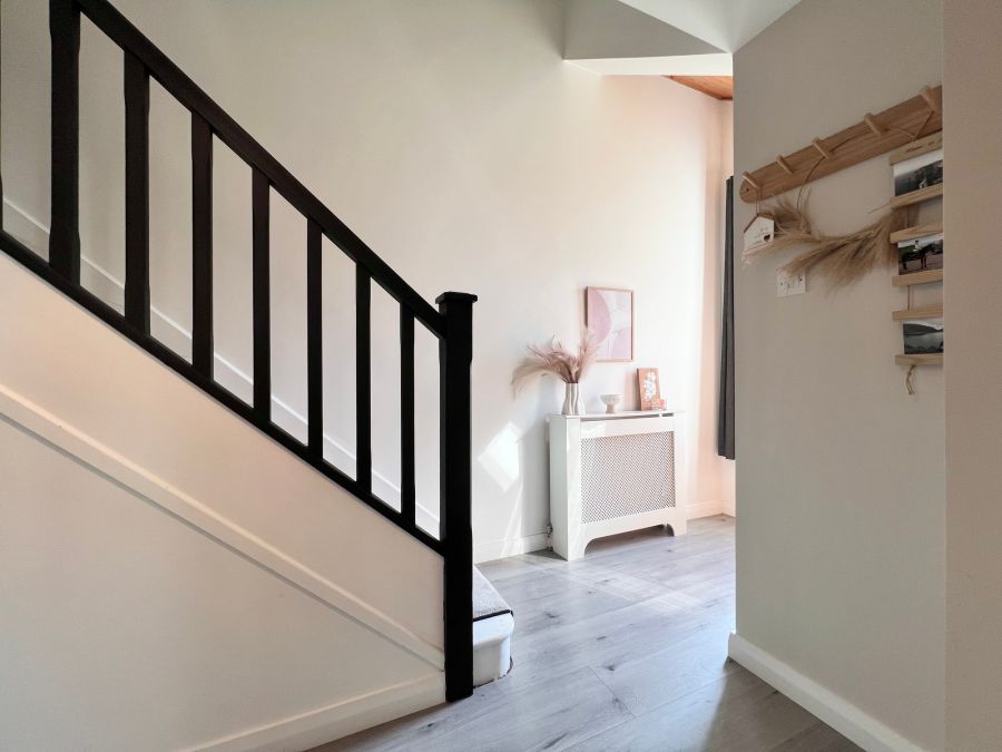 5 Manor Place
