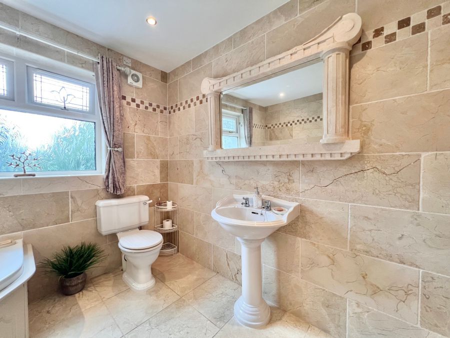 14D Blackrock Road