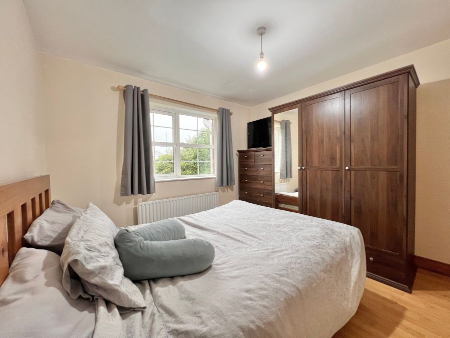 46 Oak Glynn