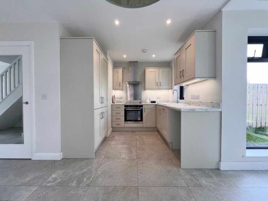 15 The Oaks, Ballinderry