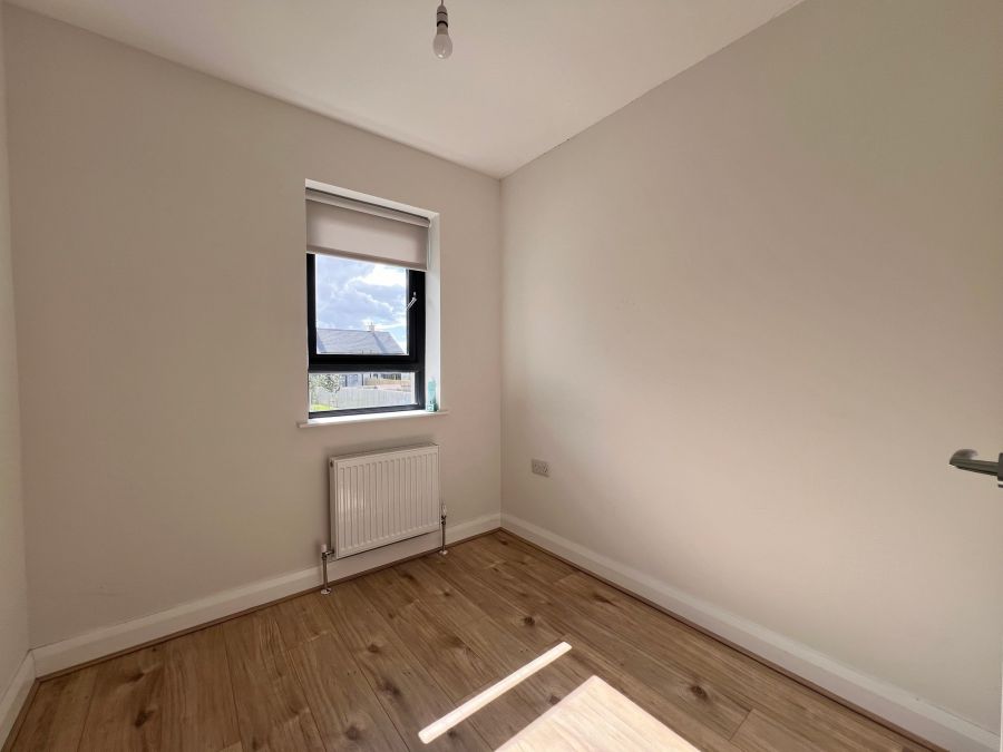 15 The Oaks, Ballinderry