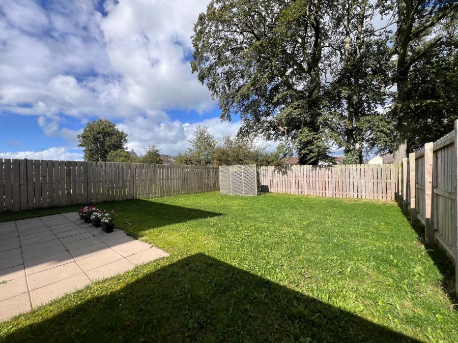 15 The Oaks, Ballinderry