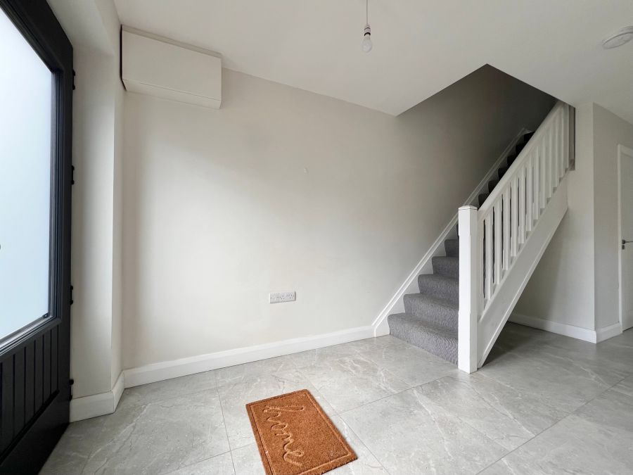 15 The Oaks, Ballinderry