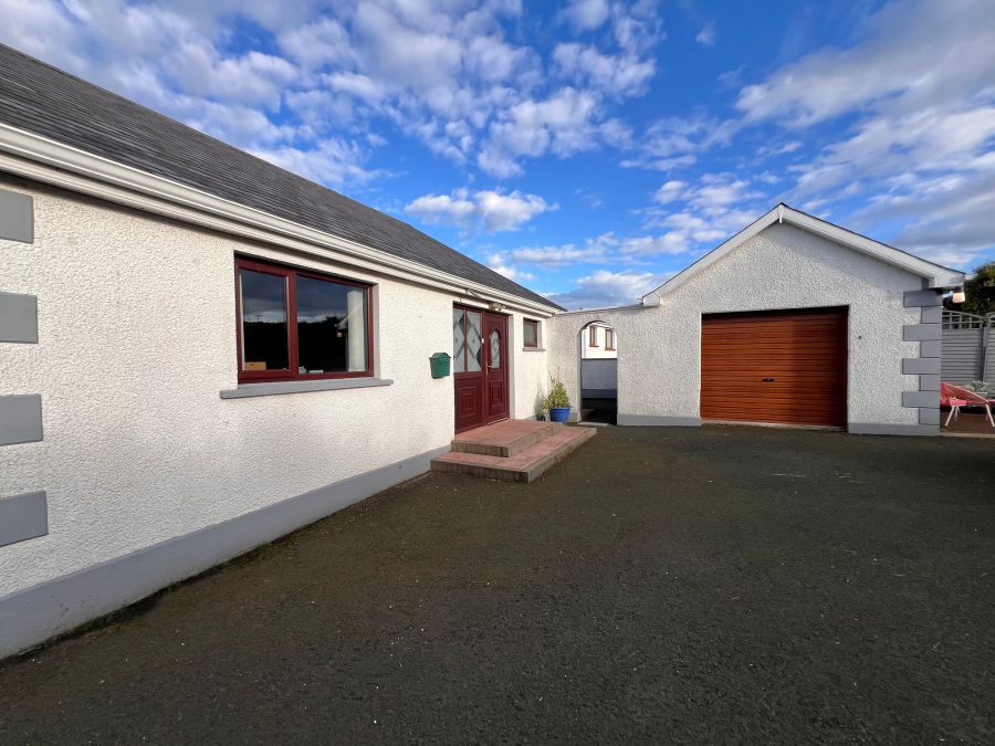 4 Groggan Crescent