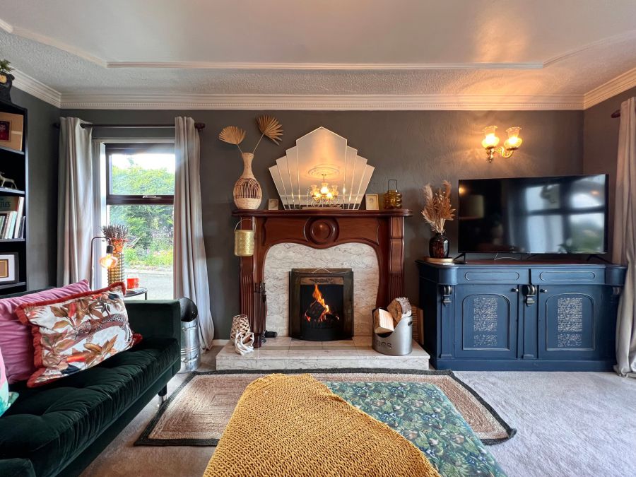 4 Groggan Crescent
