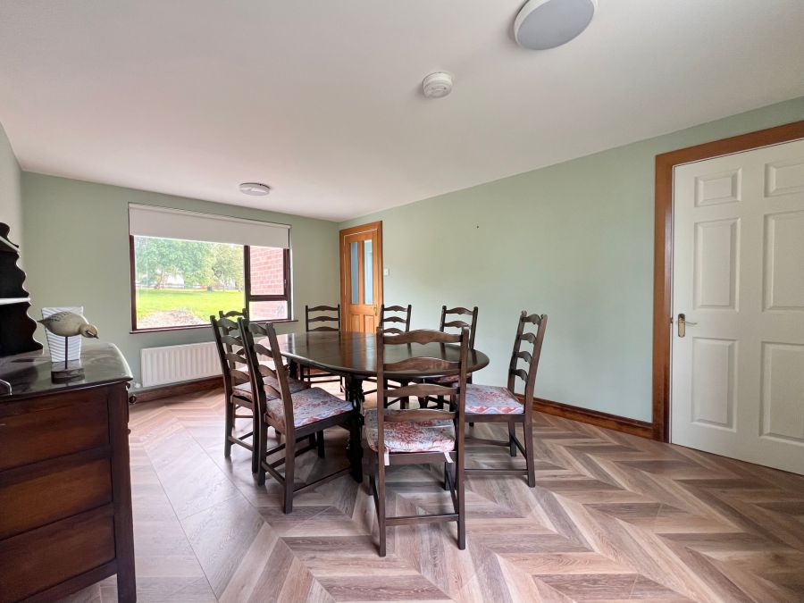 37 Derrygarve Park
