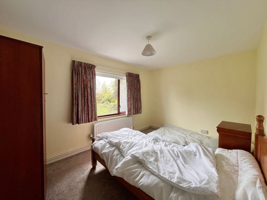 37 Derrygarve Park