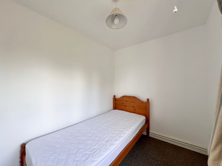 37 Derrygarve Park