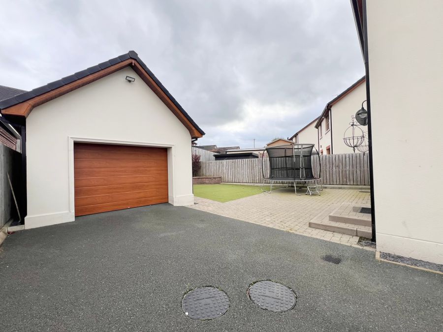 11 Orchard Drive 11 Orchard Drive