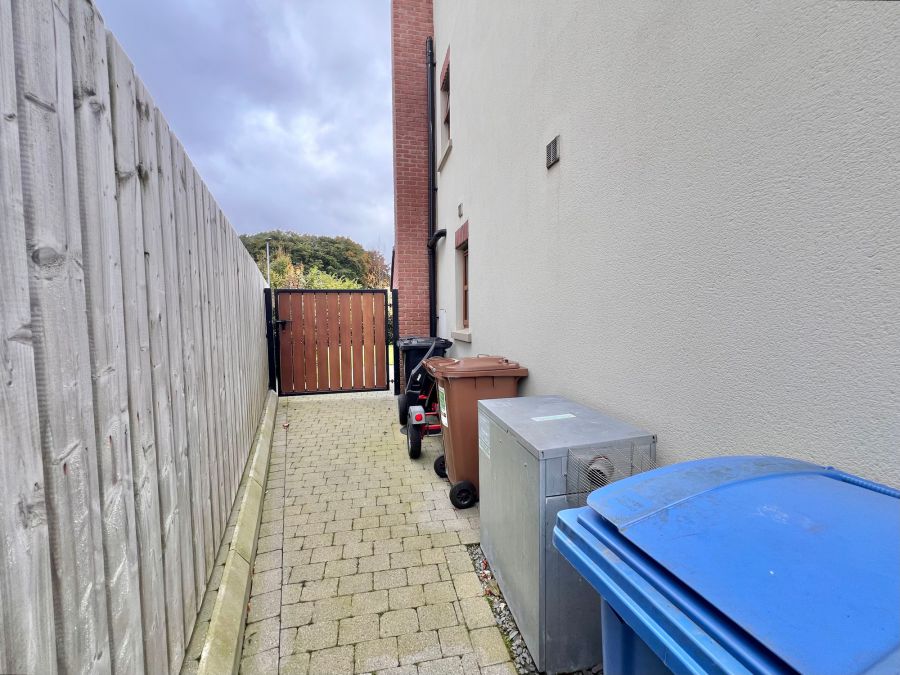 11 Orchard Drive