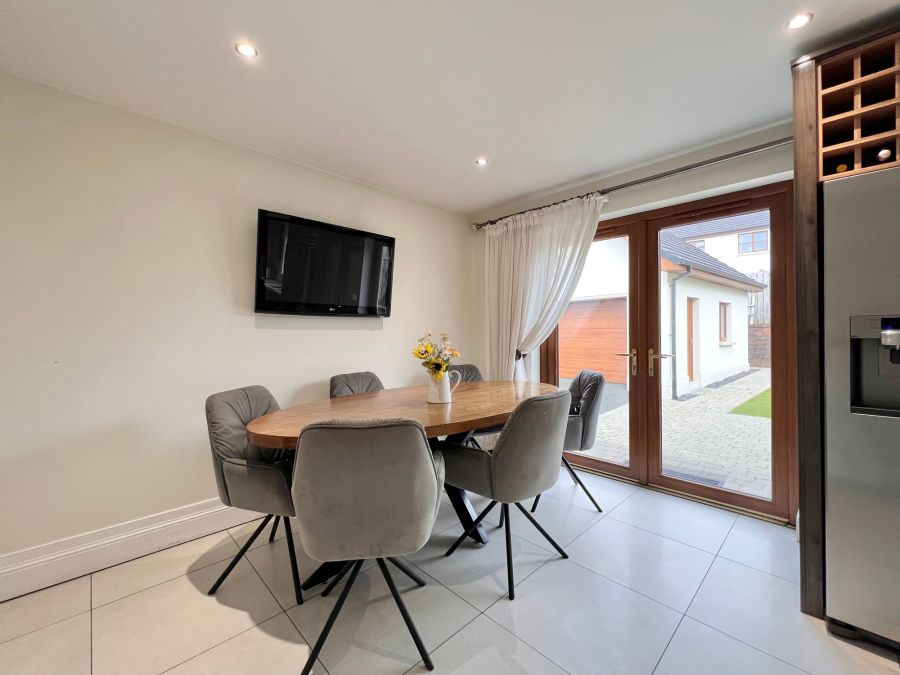 11 Orchard Drive