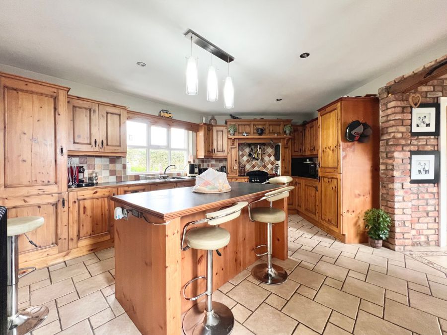 16 Drumard Hill 16 Drumard Hill