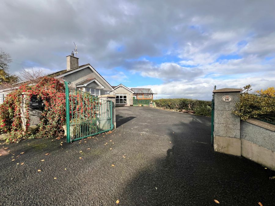 16 Drumard Hill