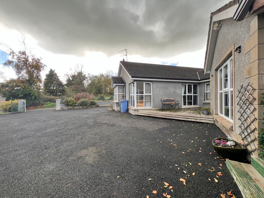 16 Drumard Hill