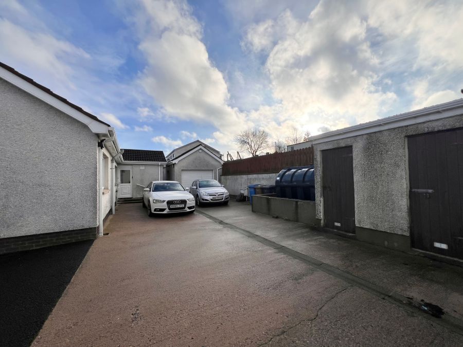 12 Cherryvale Avenue