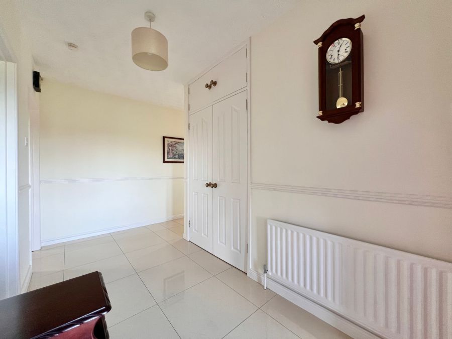 12 Cherryvale Avenue