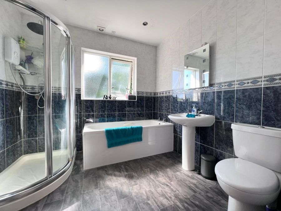 51 Mansefield Heights