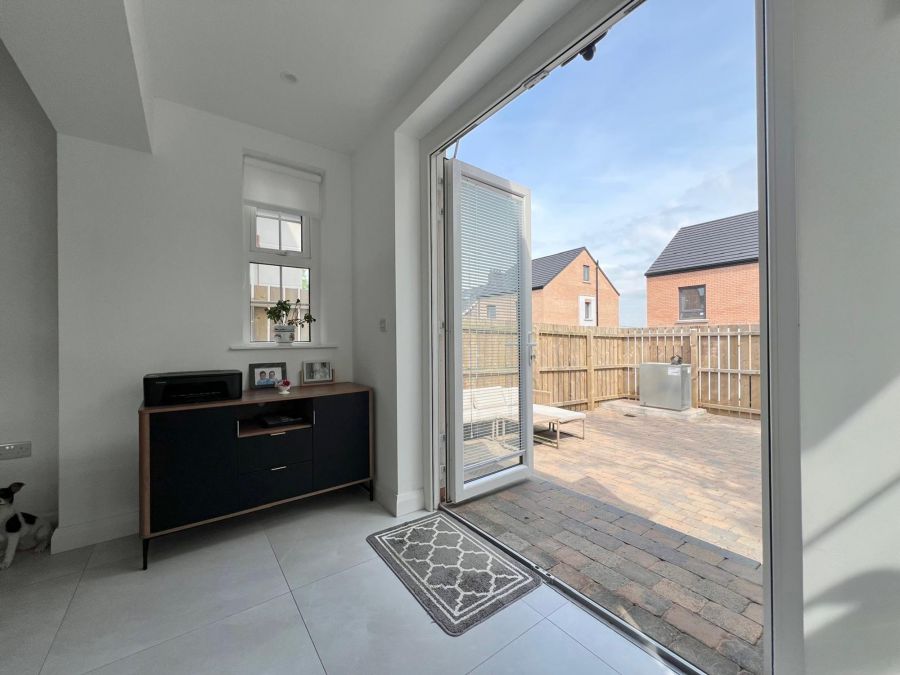 3 Fair Green View
