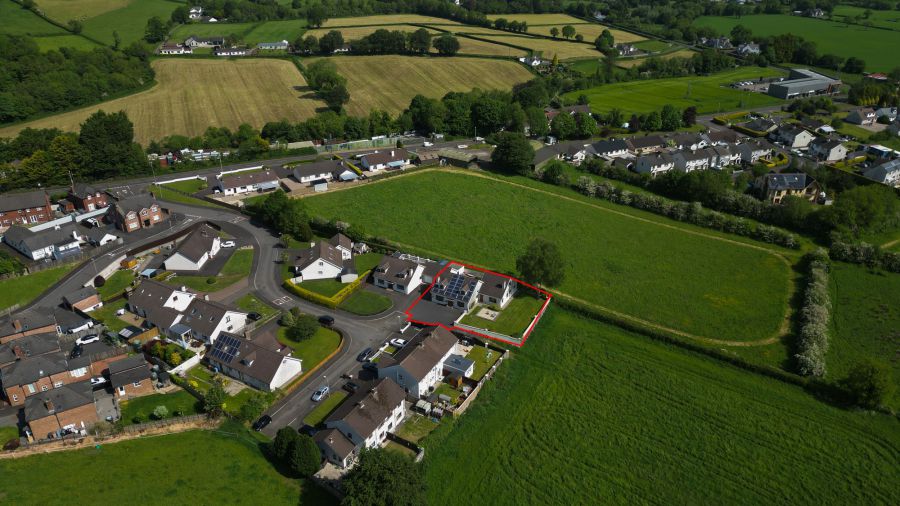 6 Longlands