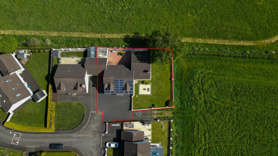 6 Longlands