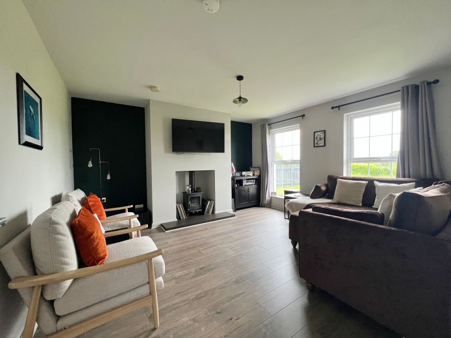 6 Ballinderry Bridge Drive
