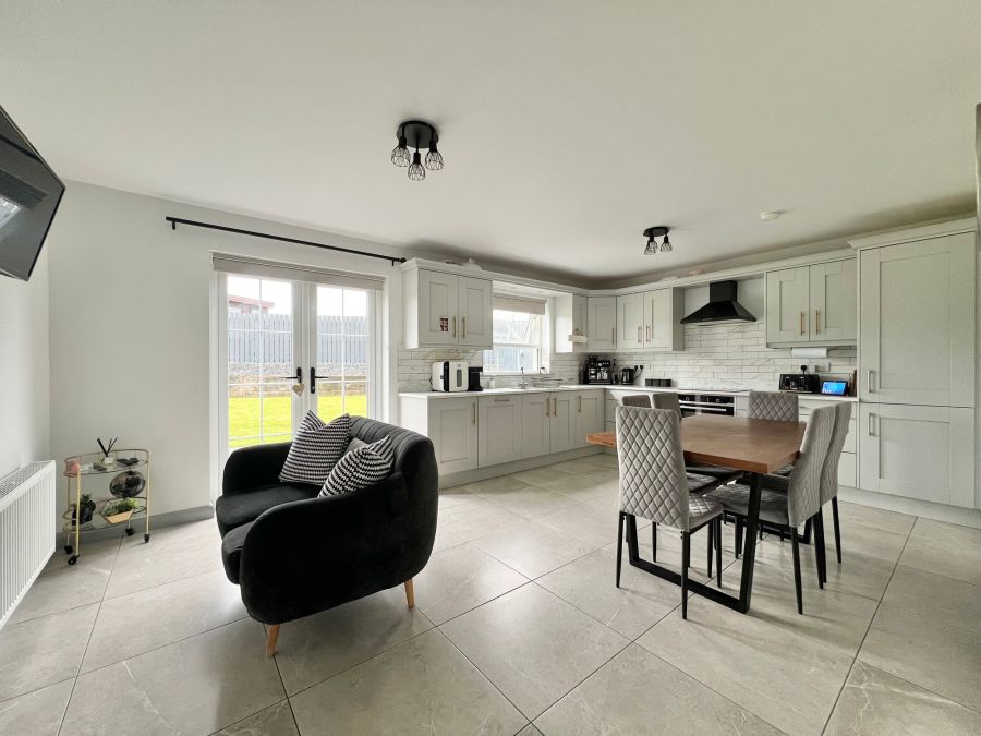 6 Ballinderry Bridge Drive