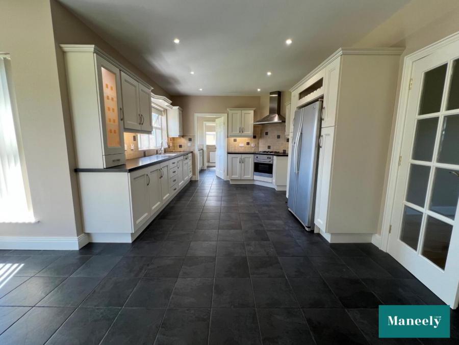 9 Wellbrook Manor