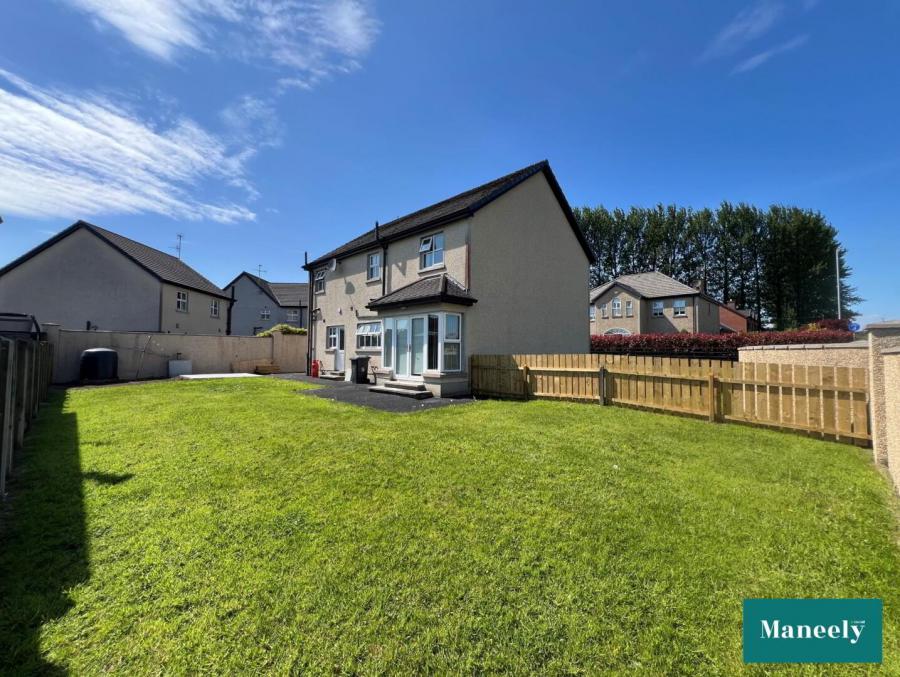 9 Wellbrook Manor