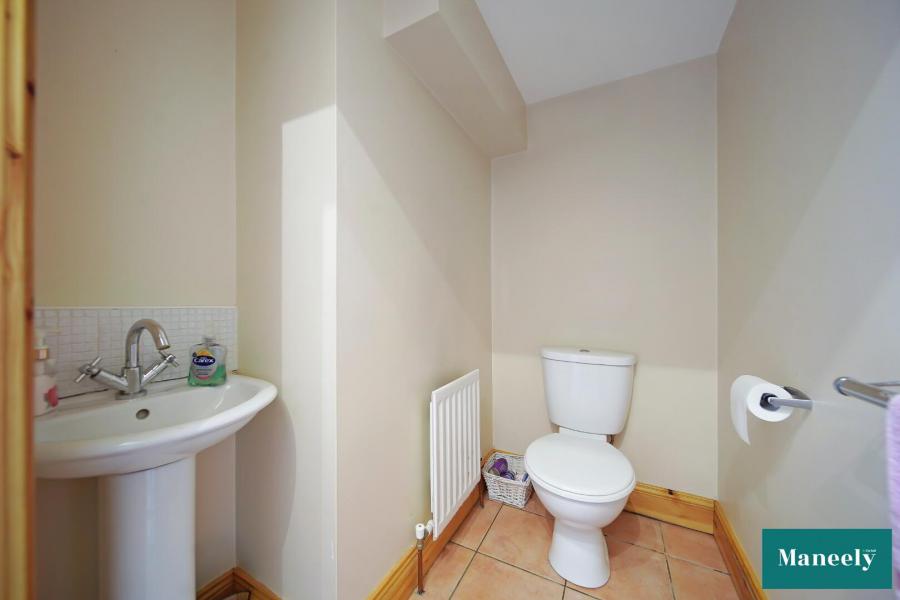 7 Wellbrook Manor