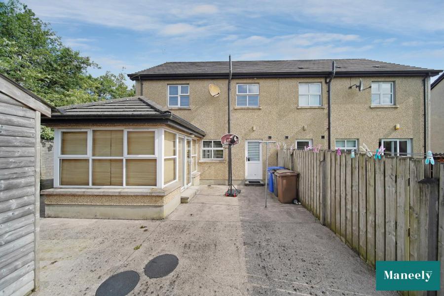 7 Wellbrook Manor