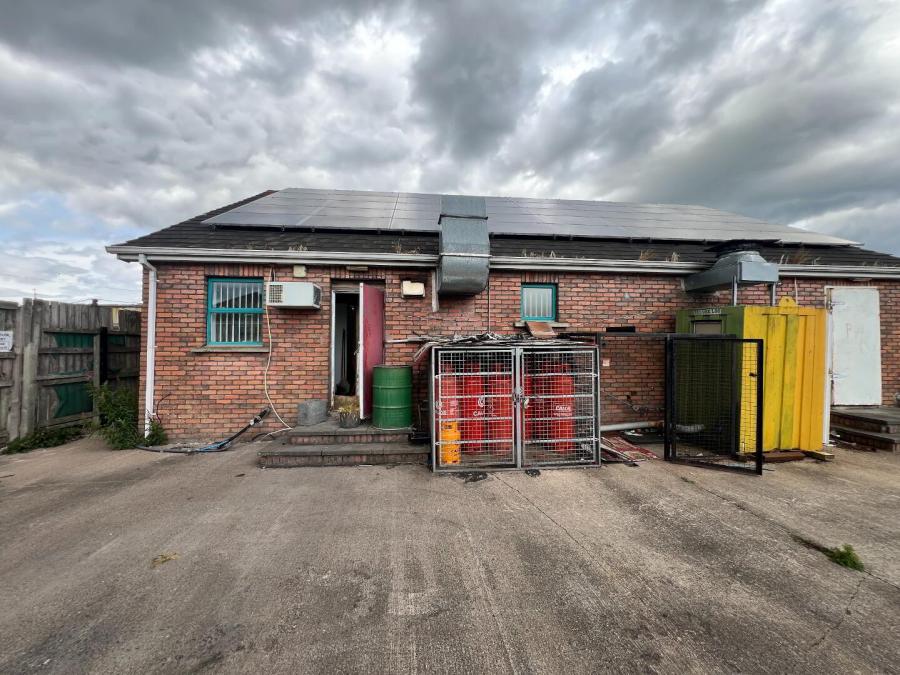 Hot Food Takeaway Unit, 113 Washingbay Road