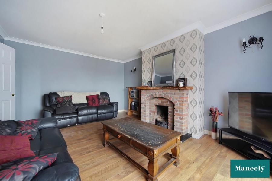 6 Willow Close