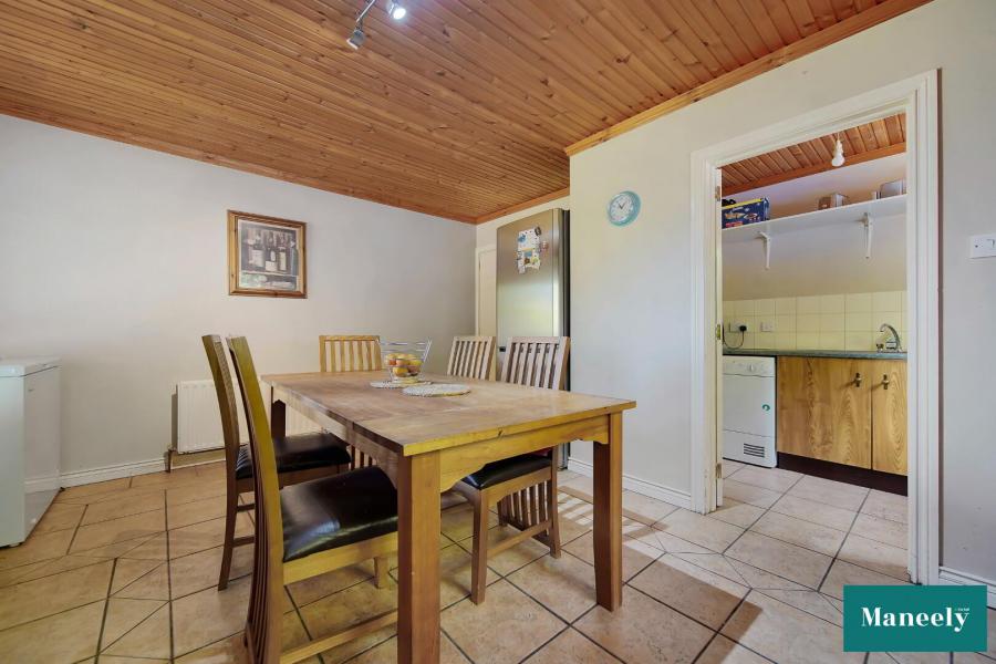 6 Willow Close