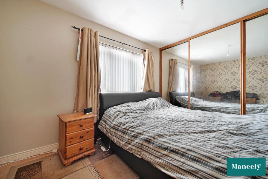 6 Willow Close