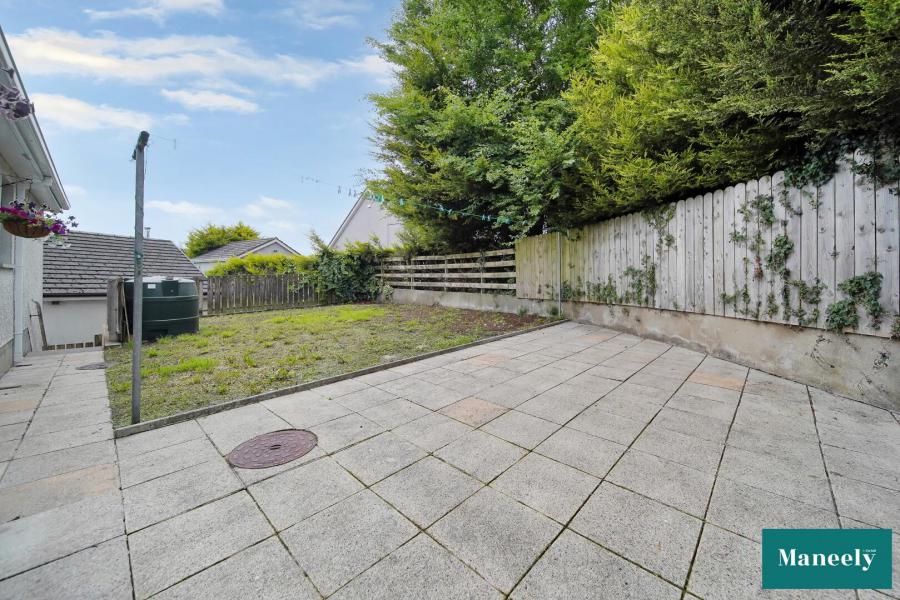 6 Willow Close