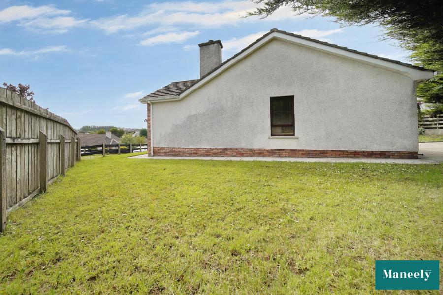 6 Willow Close