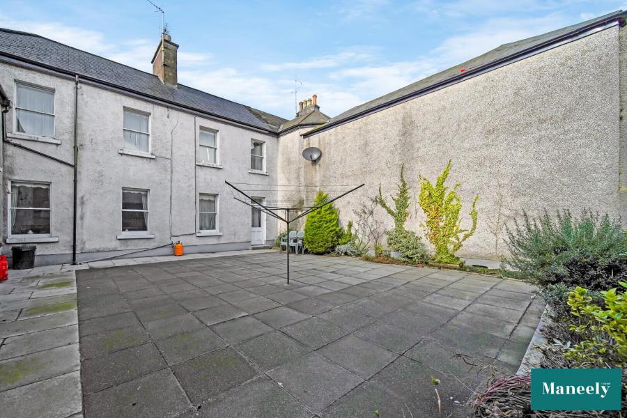 Loy House, 82 Chapel Street