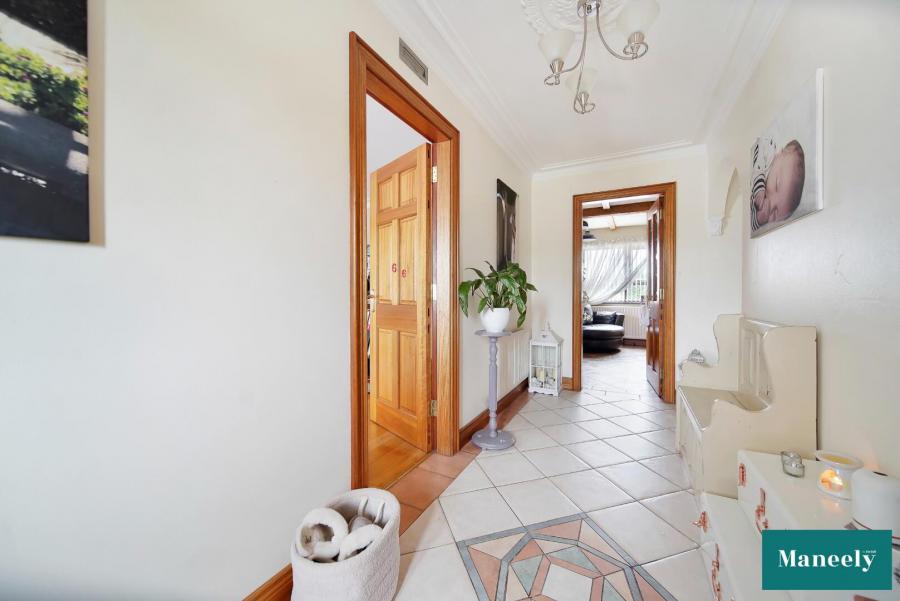 27a Back Lower Road