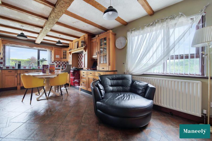 27a Back Lower Road